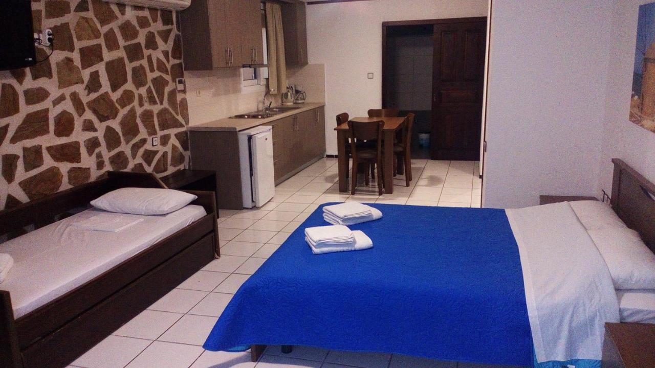 Emporeiós Amimaya Apartments الغرفة الصورة